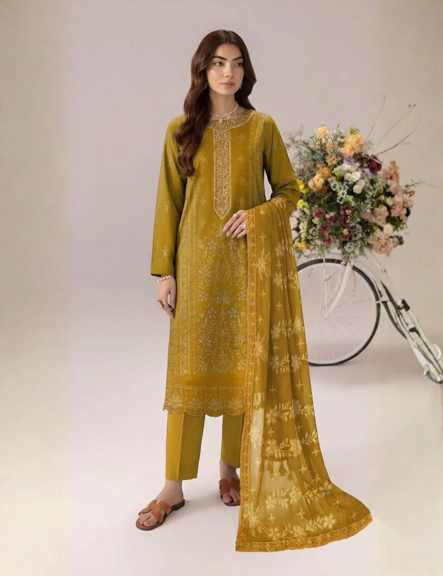 Embroidered Luxury Lawn Suit CT-942