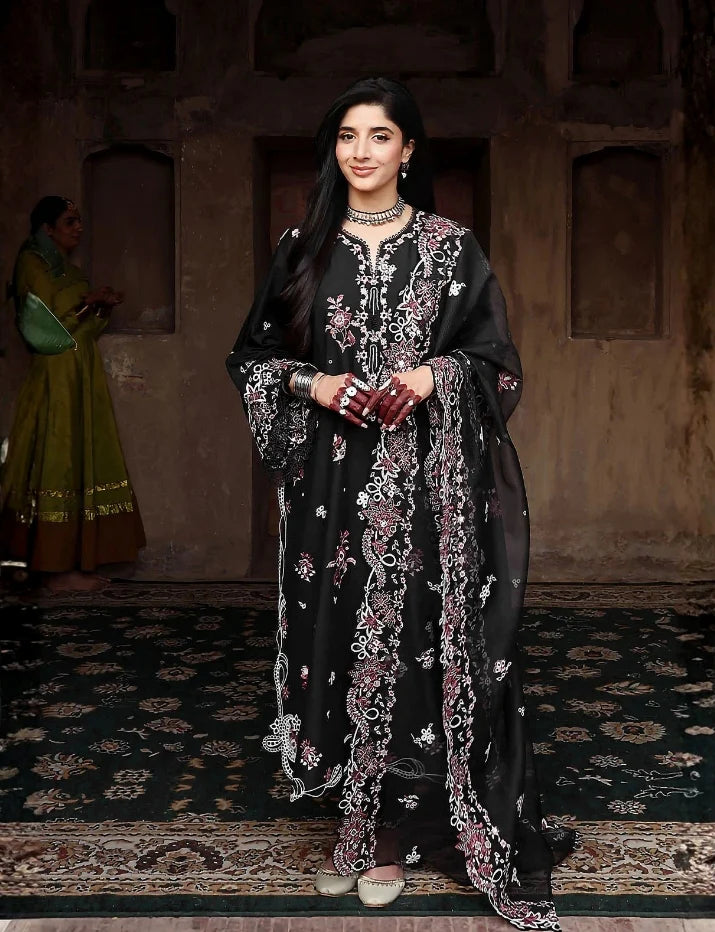 Embroidered Luxury Lawn Suit CT-902