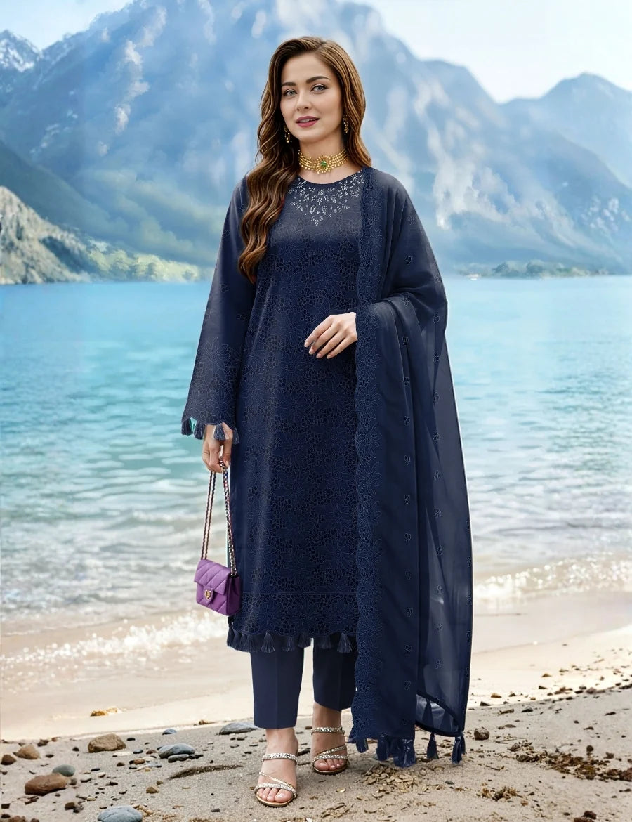 Embroidered Luxury Lawn Suit CT-817