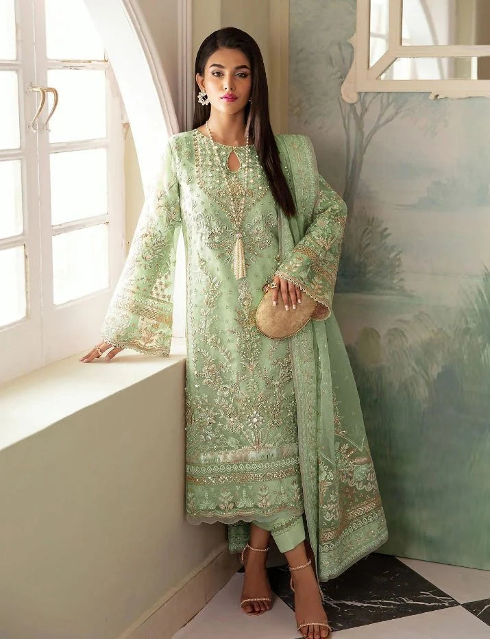 Embroidered Luxury Lawn Suit CT-921
