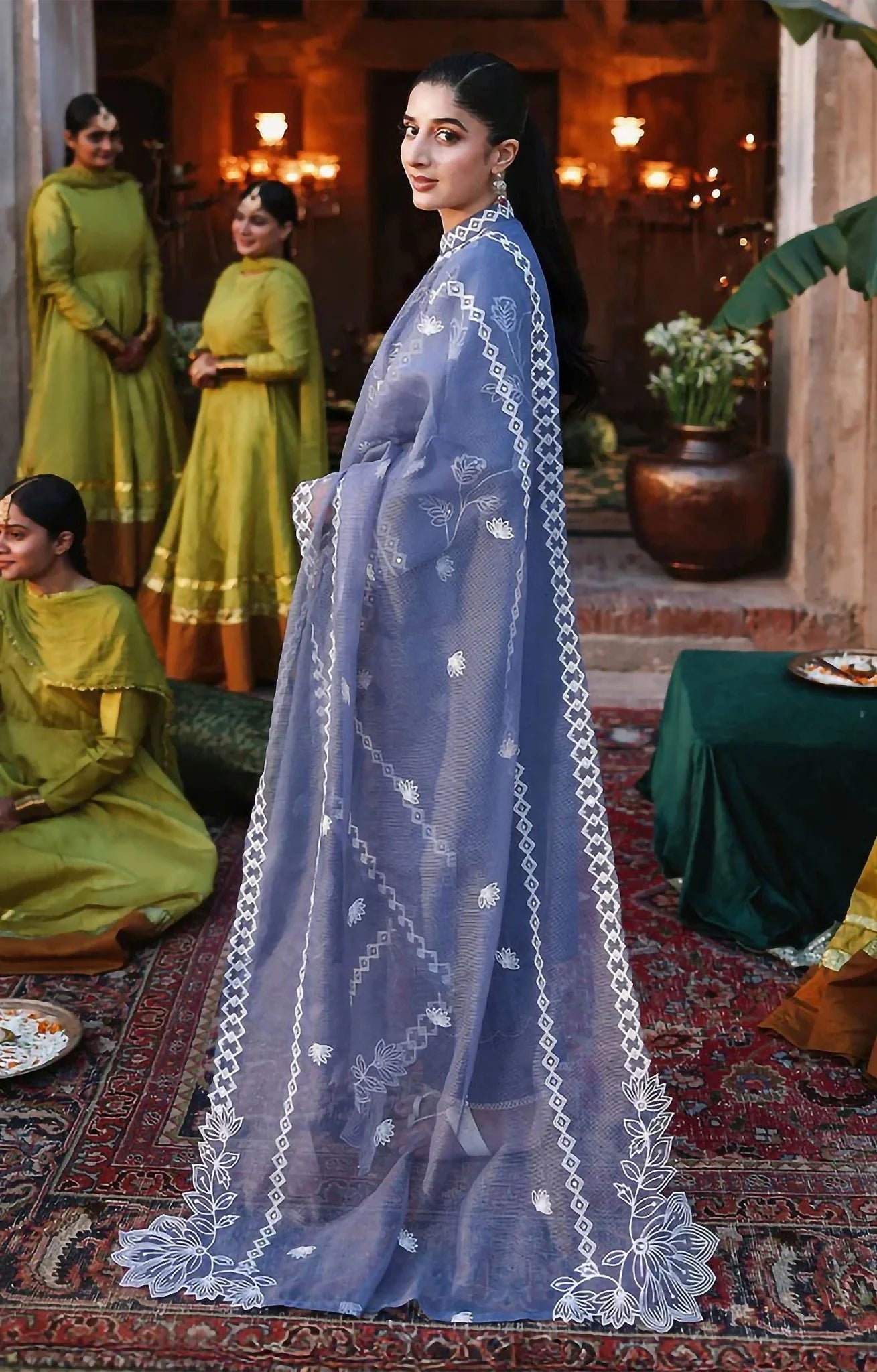 Embroidered Luxury Lawn Suit CT-917