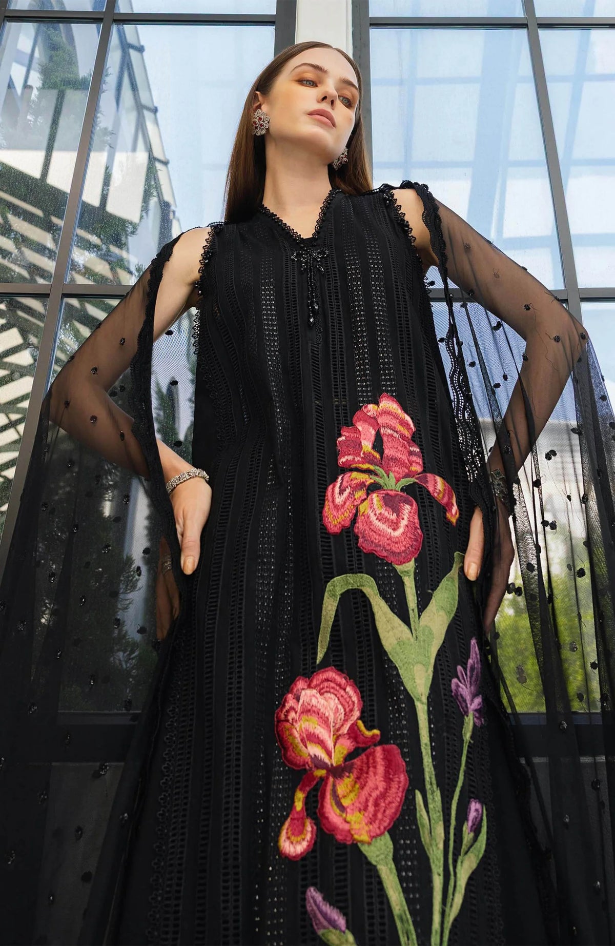 Embroidered Luxury Lawn Suit CT-931