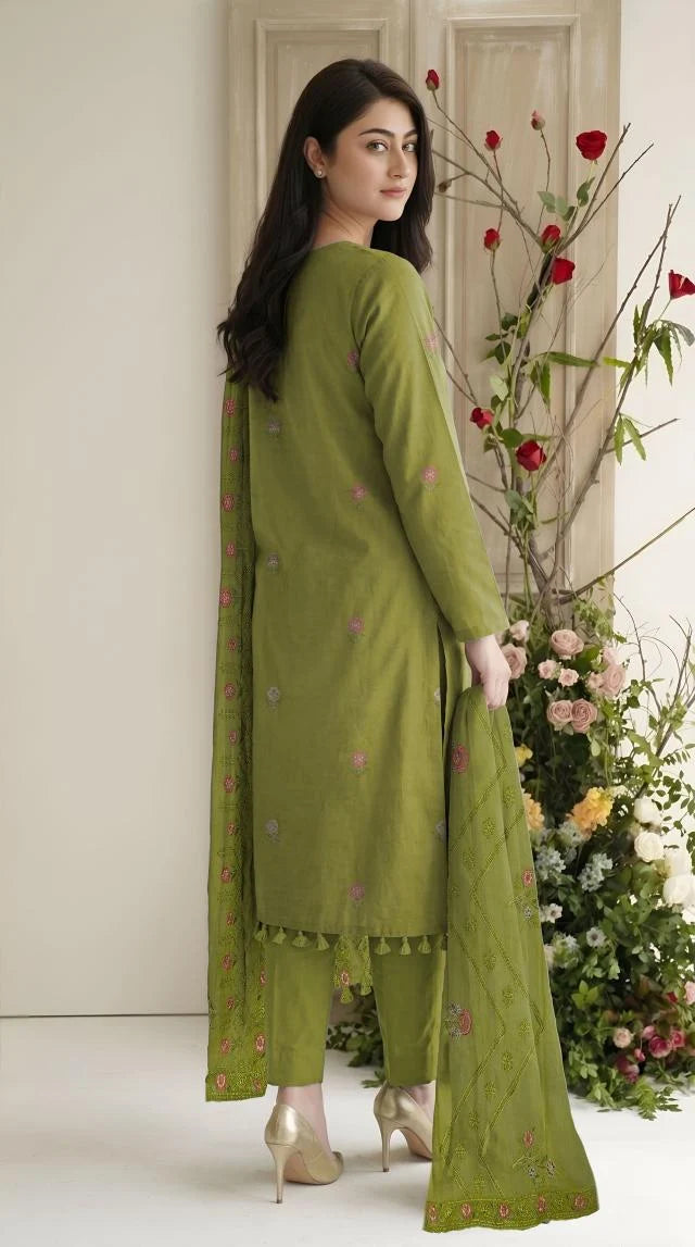 Embroidered Luxury Lawn Suit CT-947