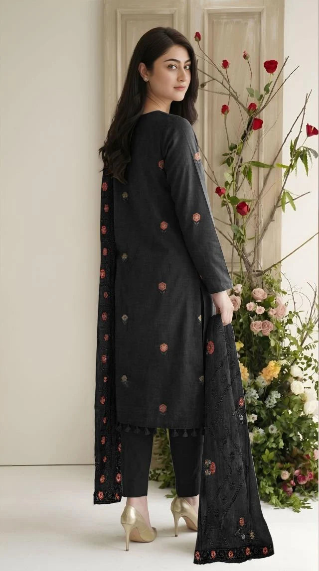 Embroidered Luxury Lawn Suit CT-947