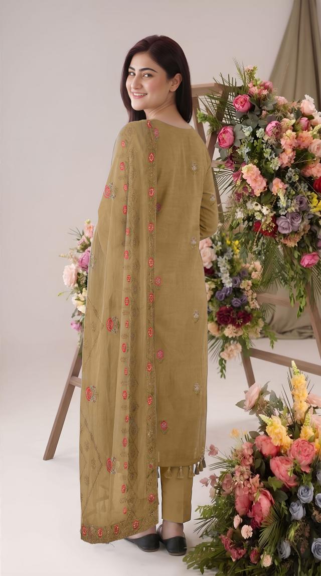 Embroidered Luxury Lawn Suit CT-947