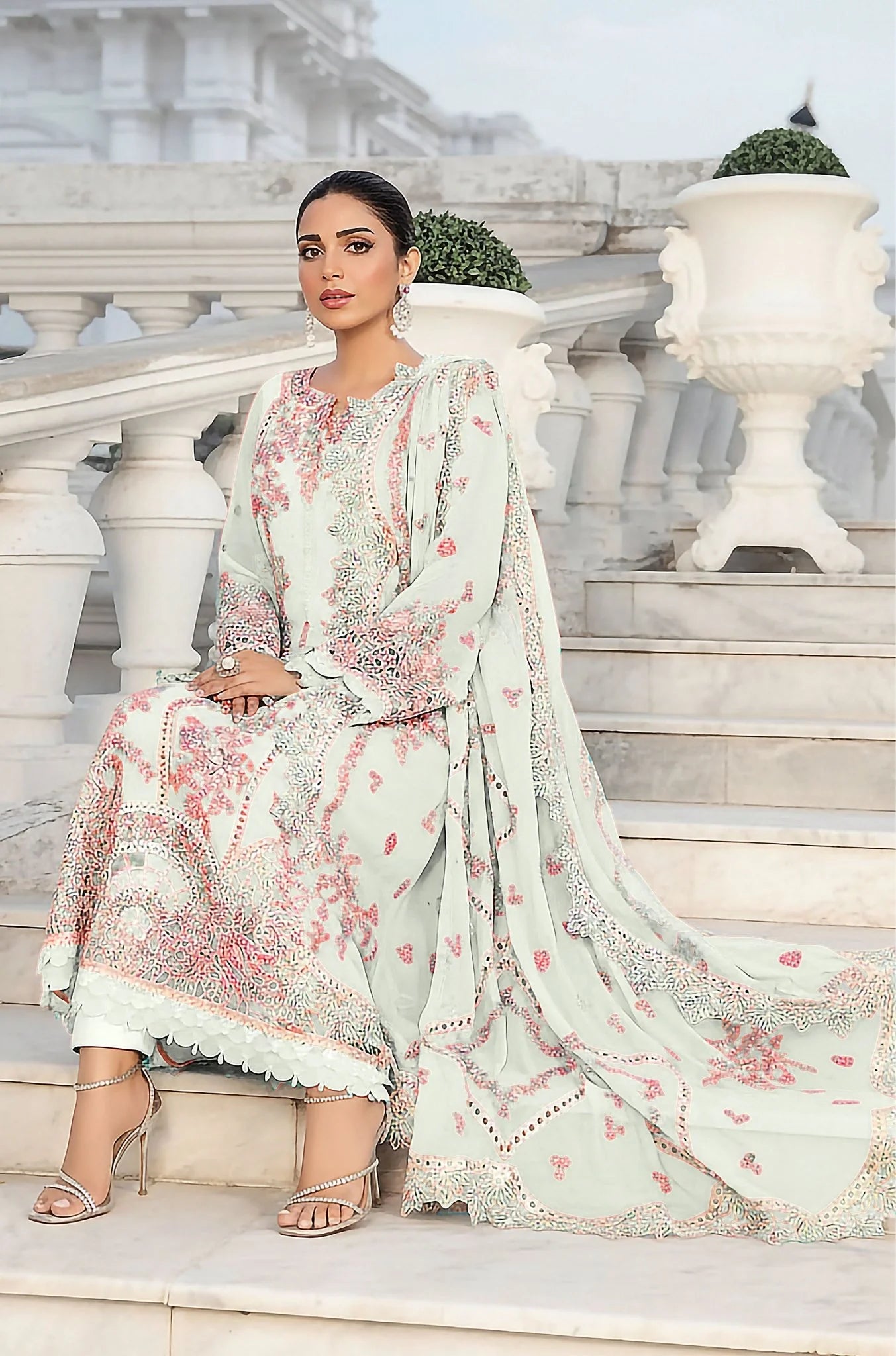 Embroidered Luxury Lawn Suit CT-776