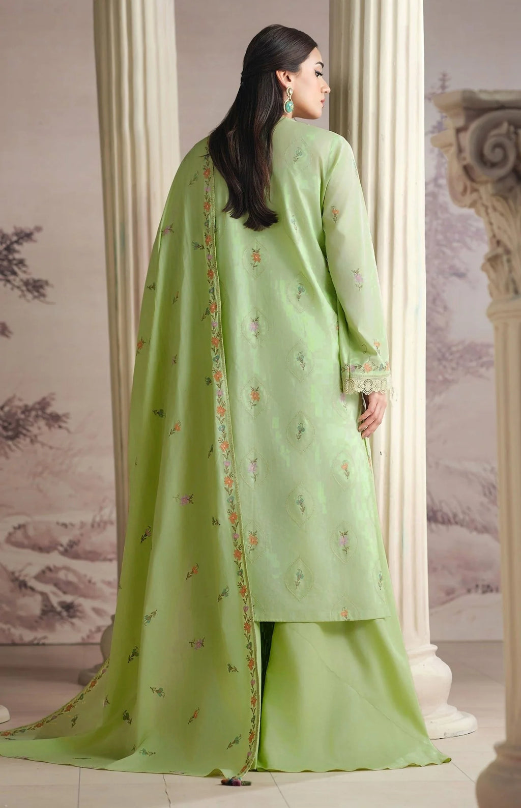 Embroidered Luxury Lawn Suit CT-903