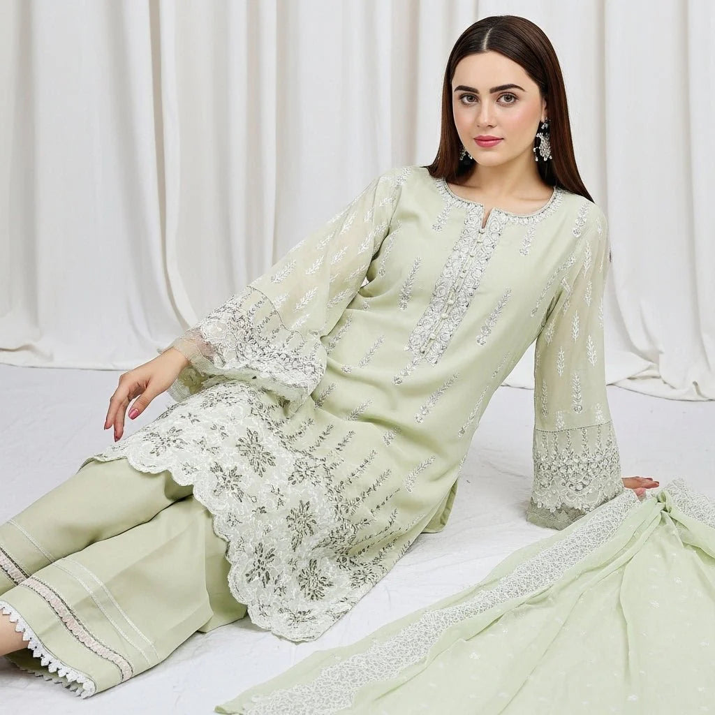 Embroidered Luxury Lawn Suit CT-801