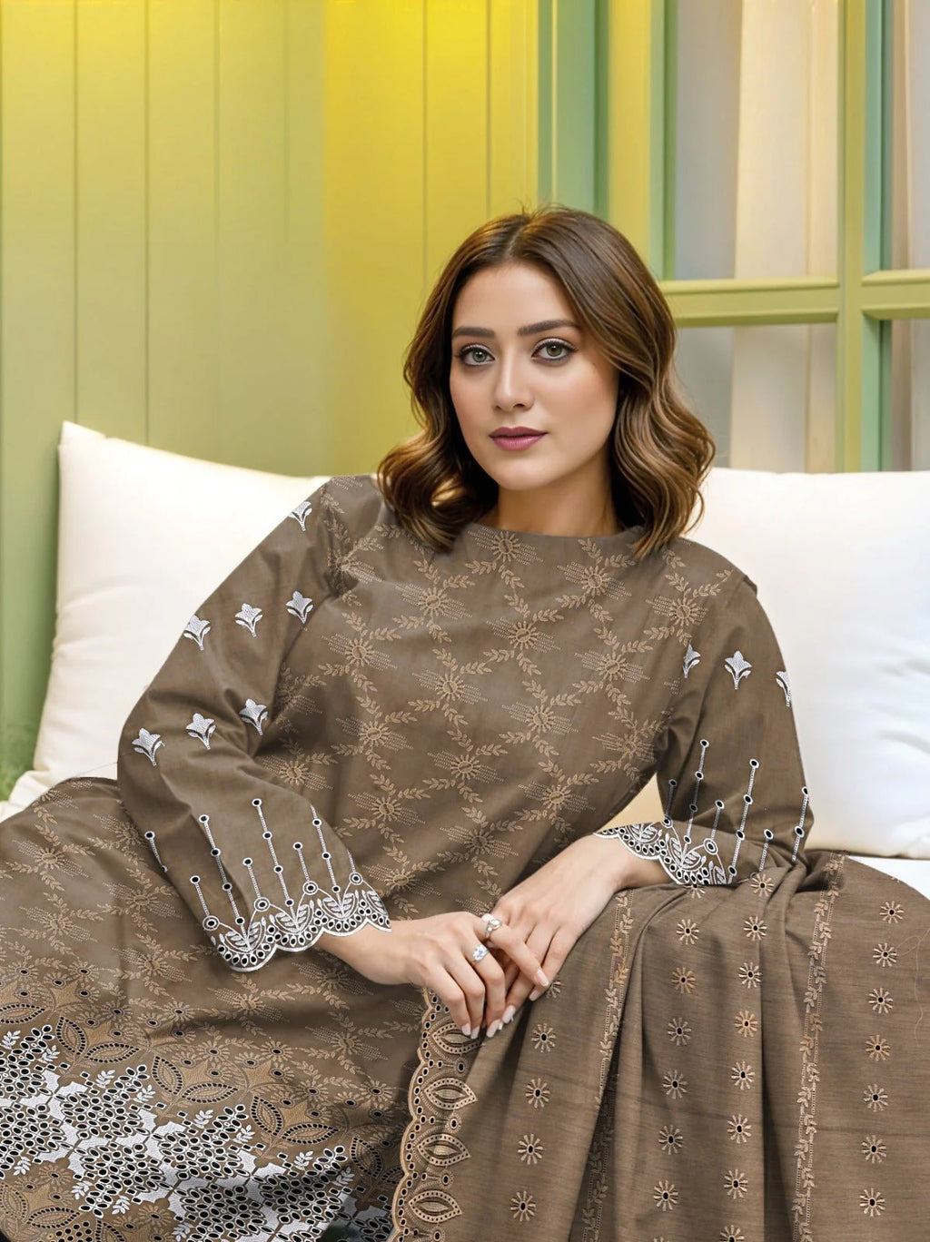 Embroidered Luxury Lawn Suit CT-807