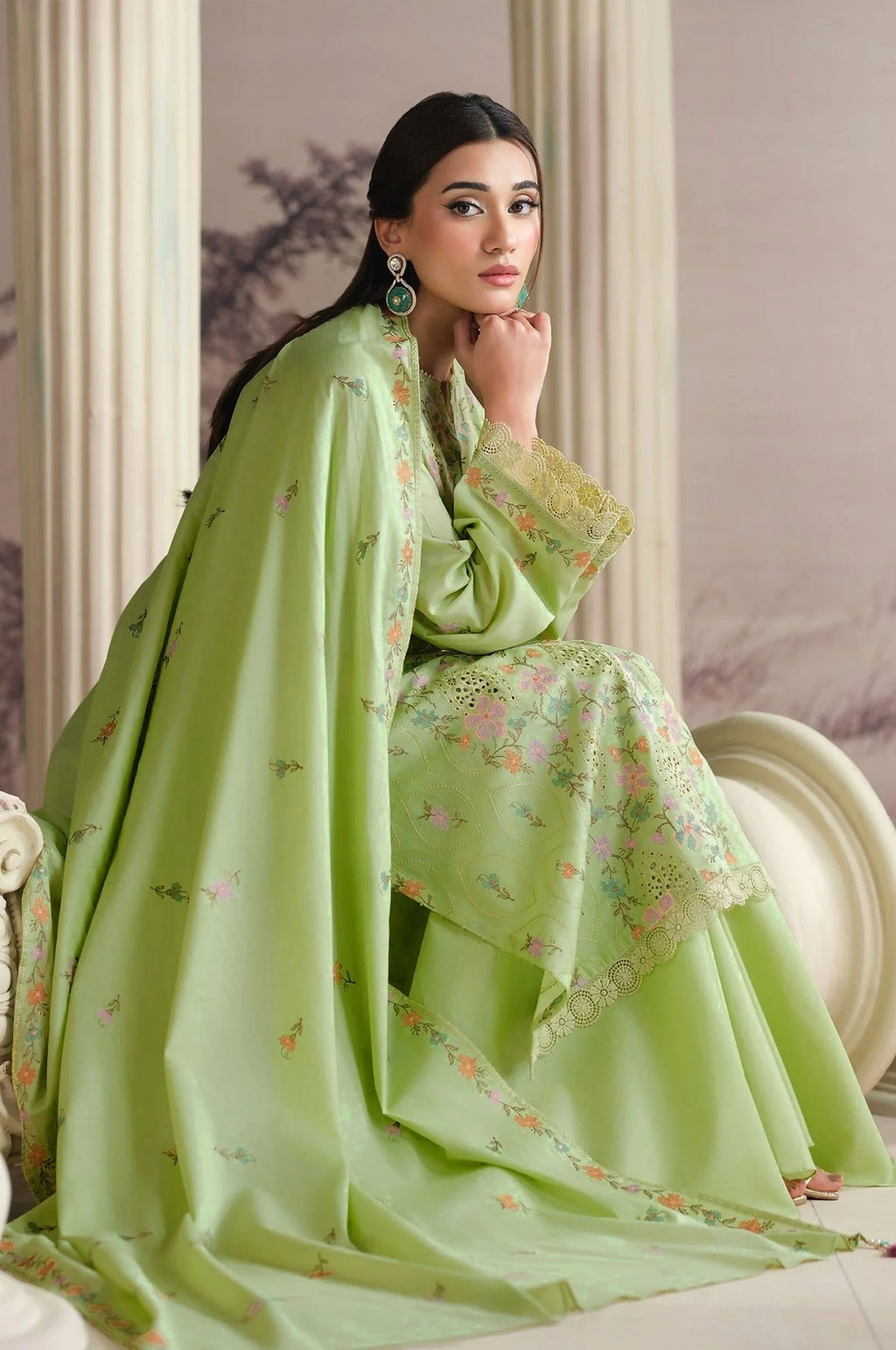 Embroidered Luxury Lawn Suit CT-903