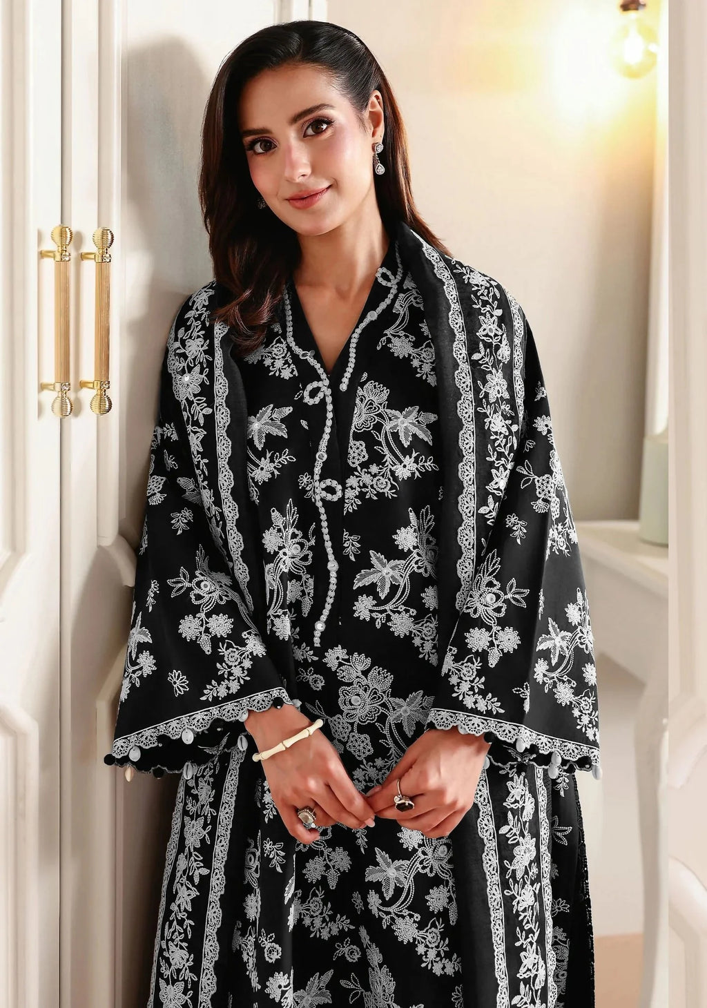 Embroidered Luxury Lawn Suit CT-929