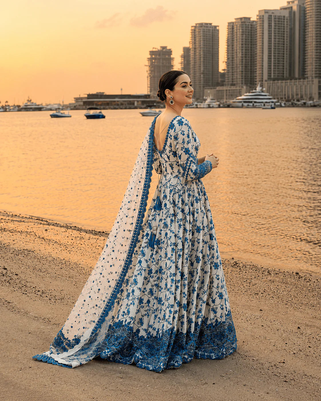 Embroidered Luxury Lawn Suit CT-909