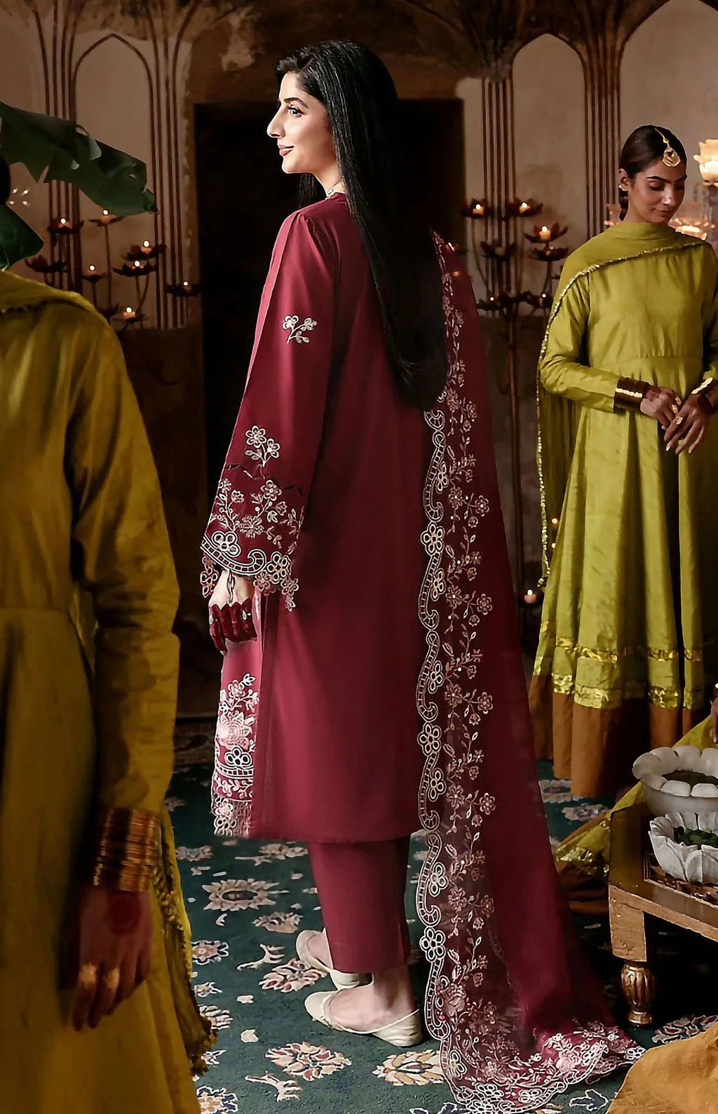 Embroidered Luxury Lawn Suit CT-901