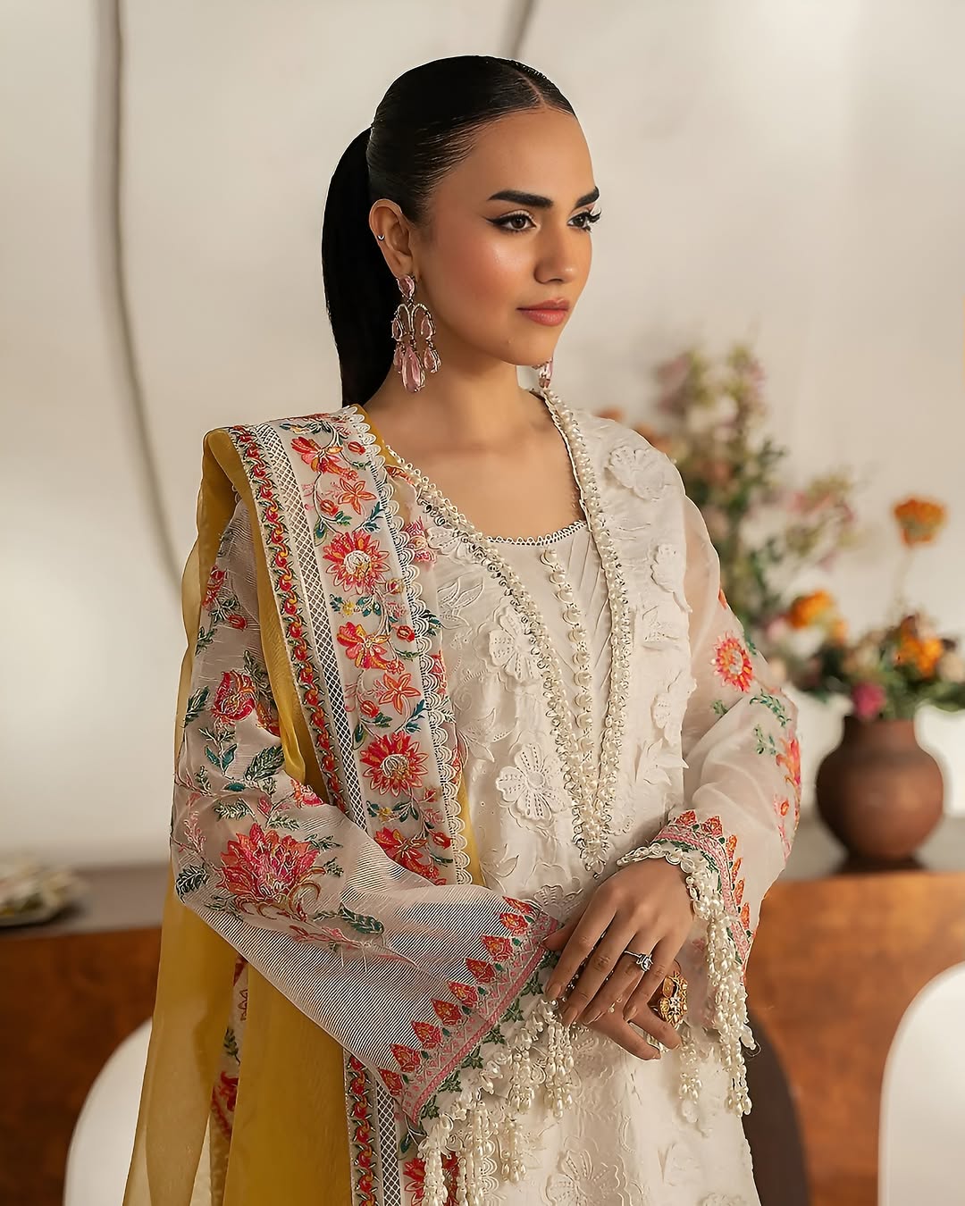 Embroidered Luxury Lawn Suit CT-927