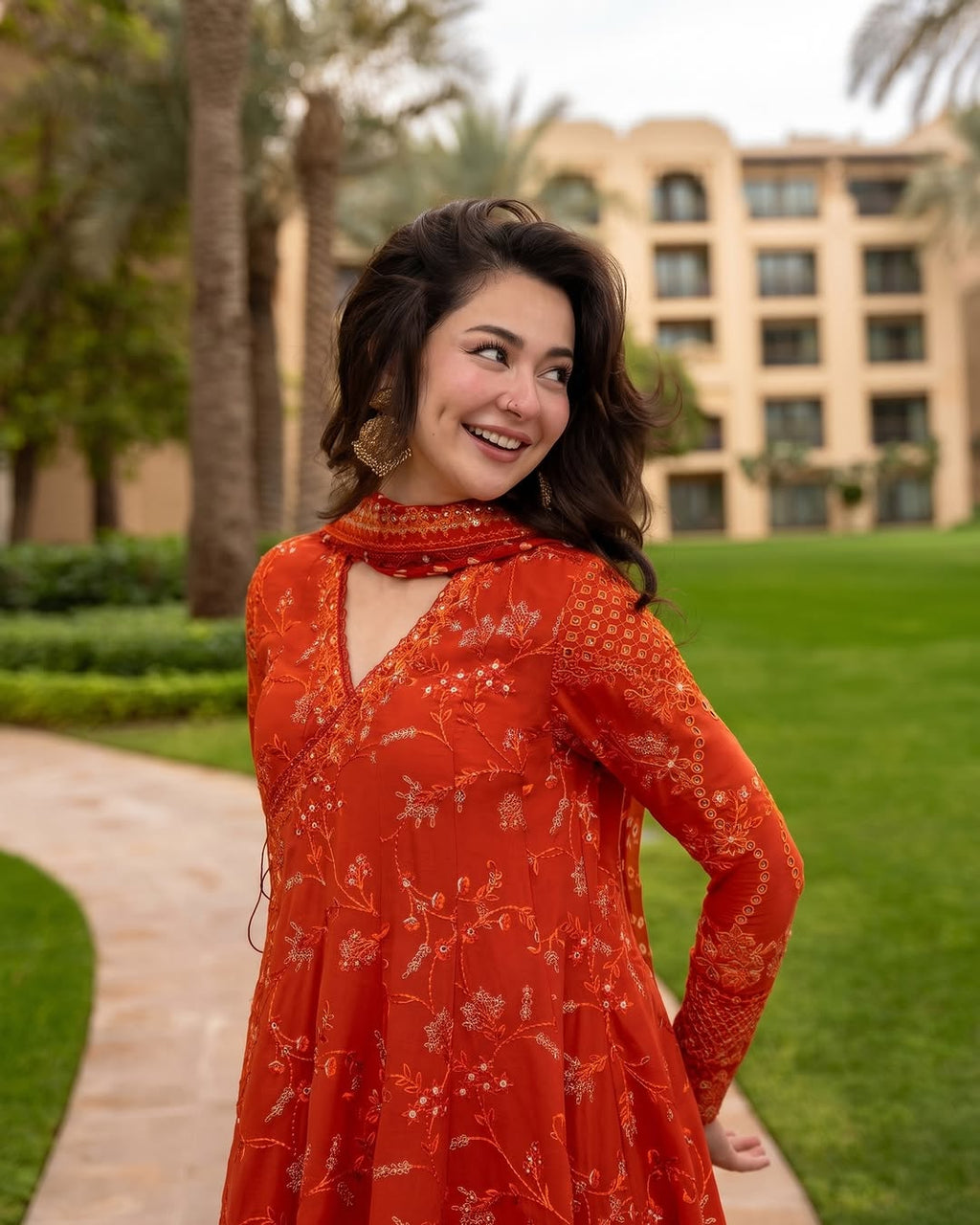 Embroidered Luxury Lawn Suit CT-930