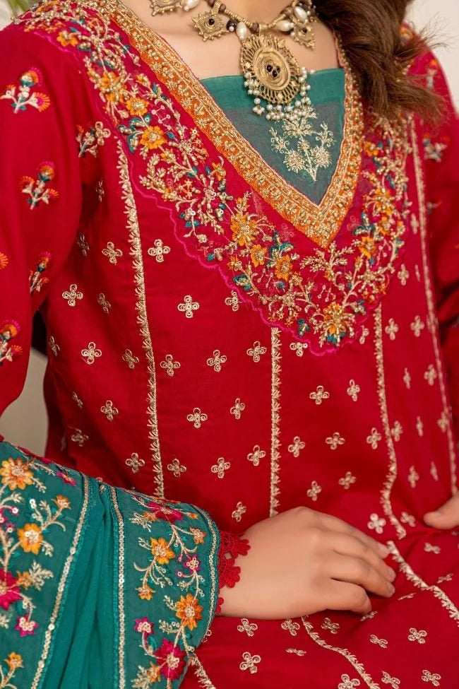 Embroidered Luxury Lawn Suit CT-711