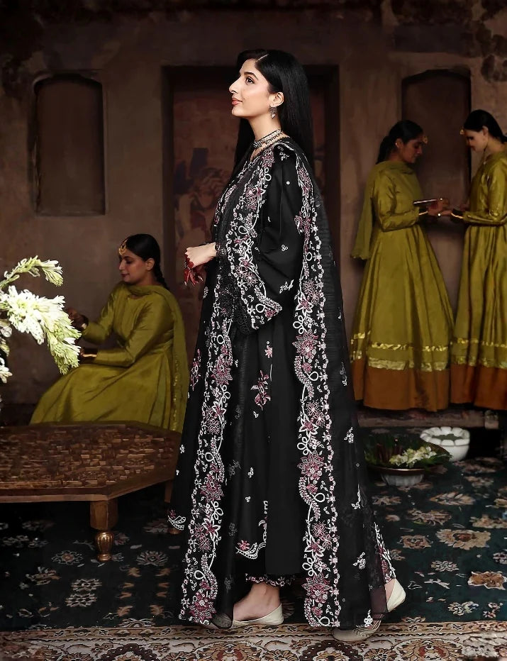 Embroidered Luxury Lawn Suit CT-902