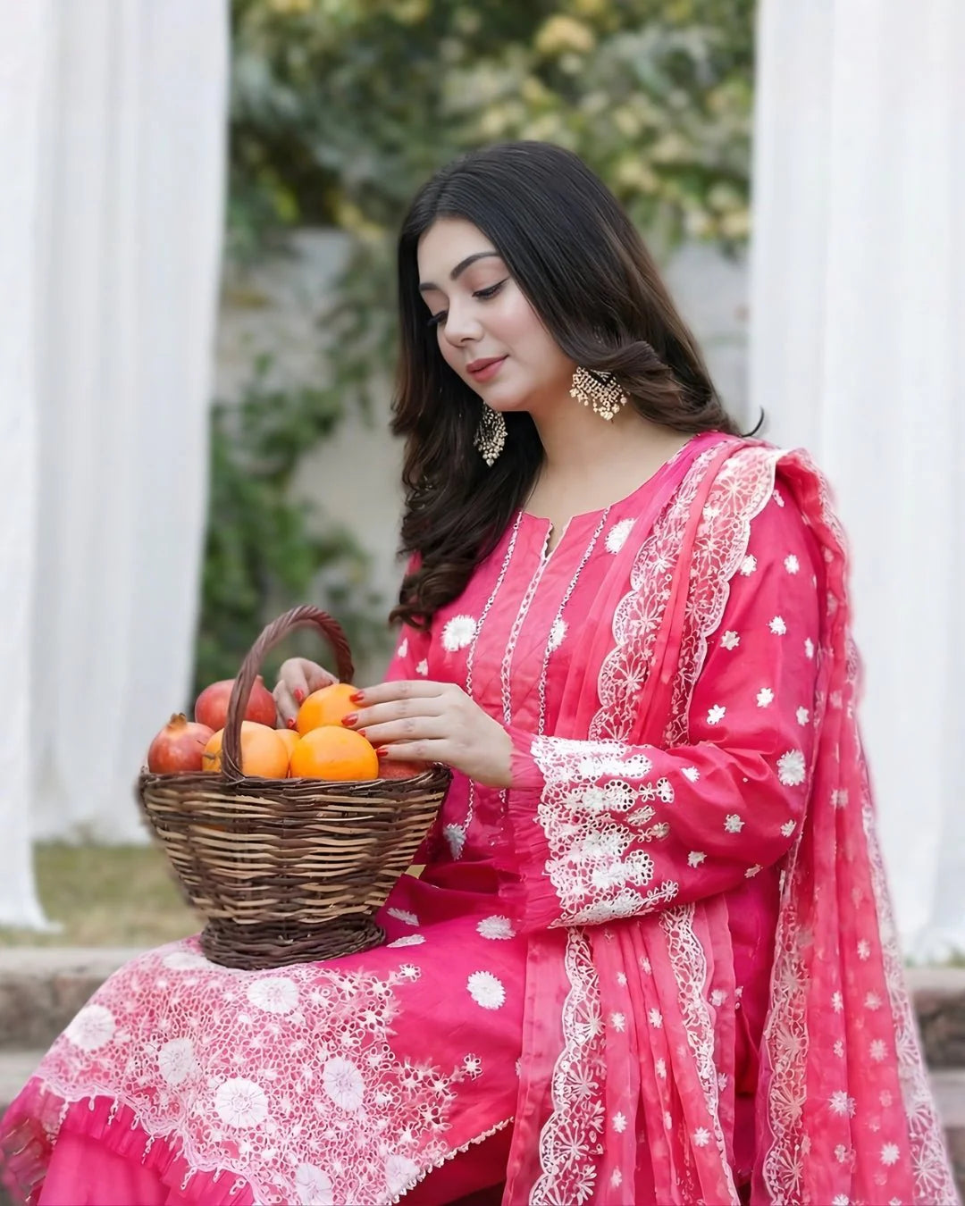 Embroidered Luxury Lawn Suit CT-805