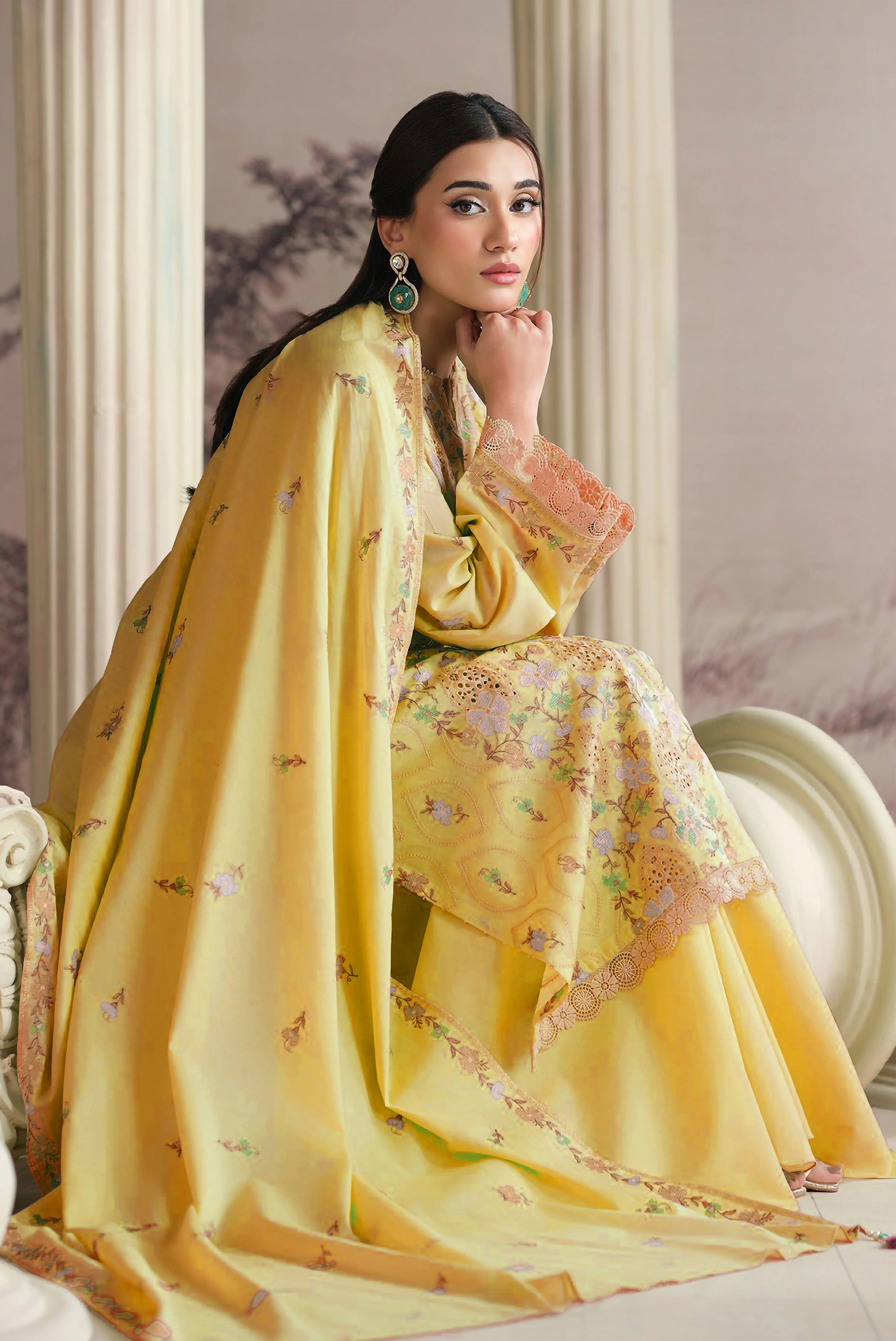 Embroidered Luxury Lawn Suit CT-903